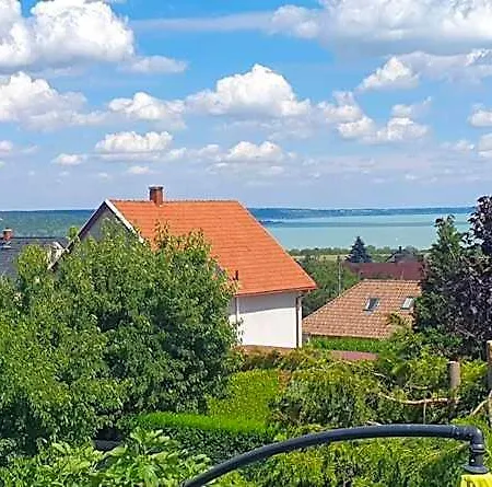 Lejlighedshotel Baker Street Balatonalmádi