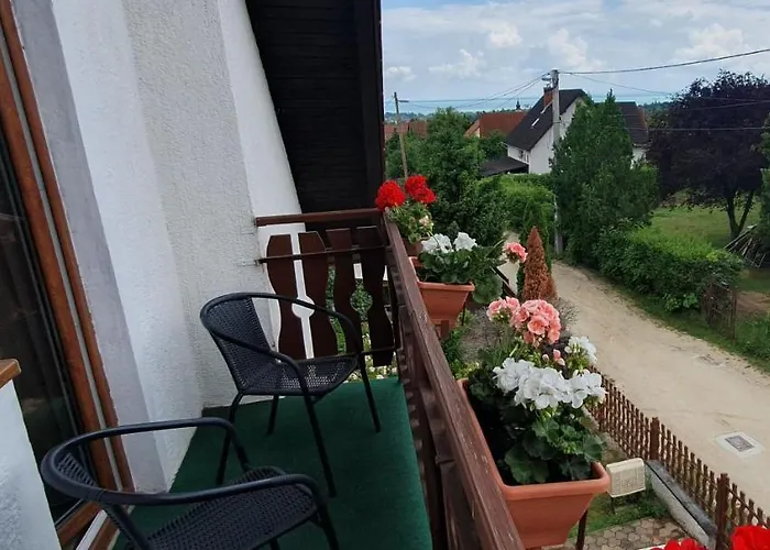 Baker Street 4* Balatonalmádi
