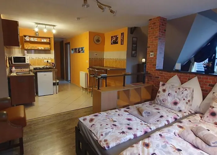Hotel de apartamente Baker Street Balatonalmádi